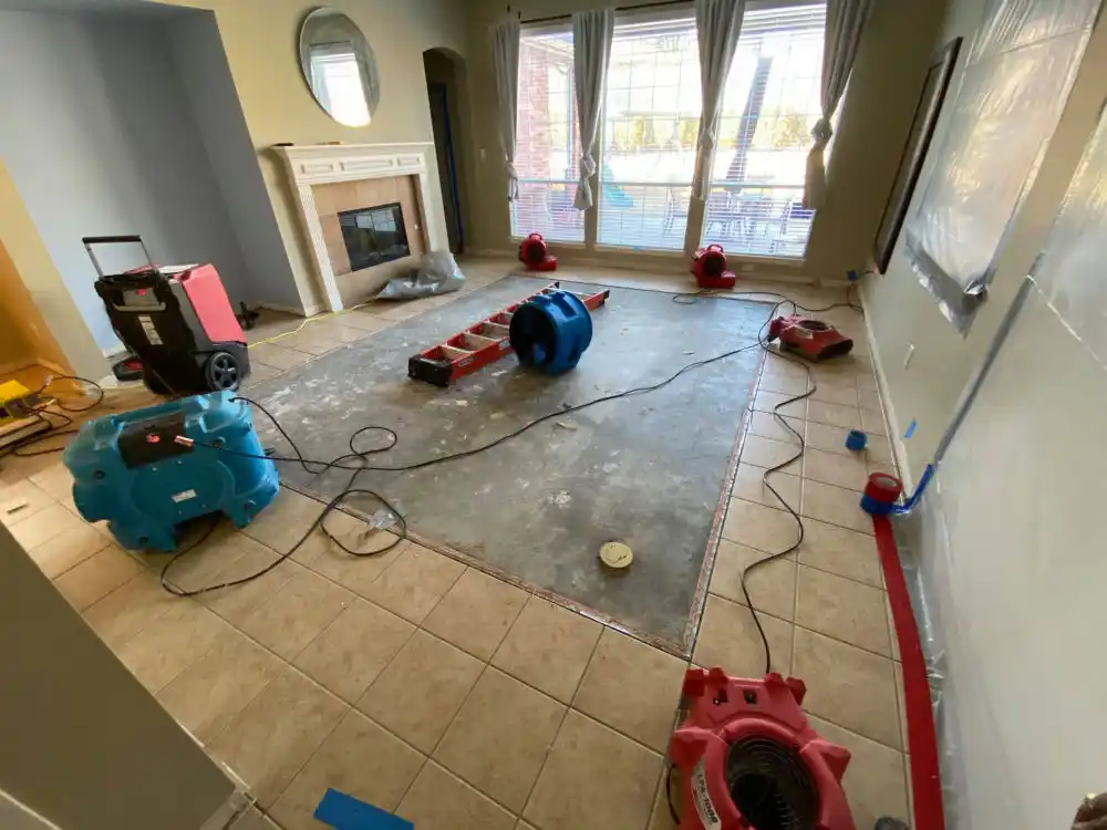 water damage restoration service Dinuba